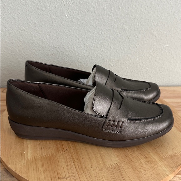 Easy Spirit Aerilyn Womens Moc Closed Toe Loafers new 10M - Picture 3 of 6